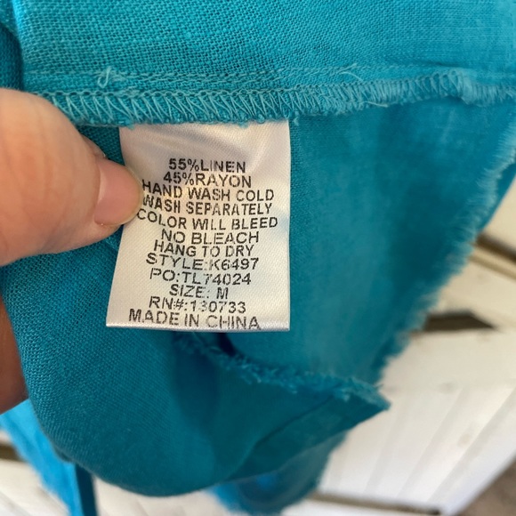 Umgee Button Down Linen Top - Picture 4 of 5